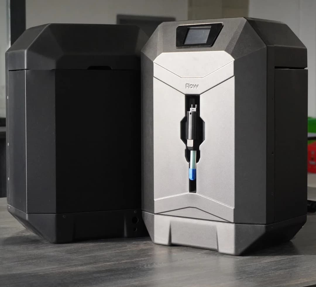 Flovv Desktop Resin Casting System